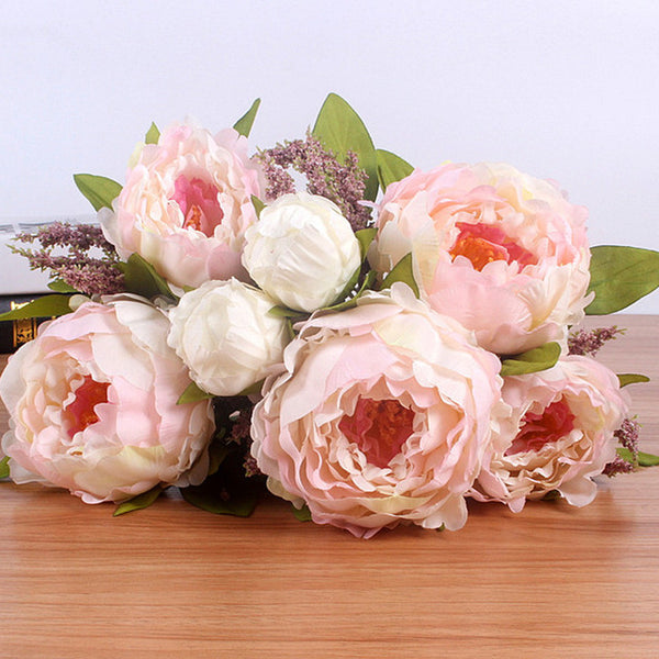 Peony flower bouquet for wedding table