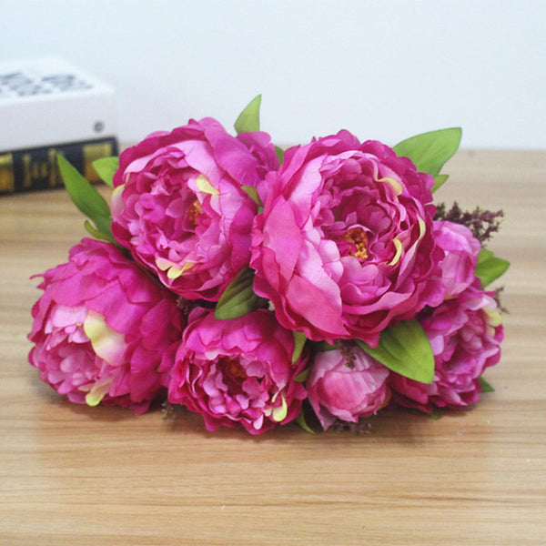 Peony flower bouquet for wedding table